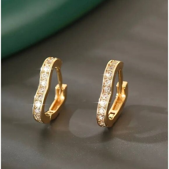 Heart Hoop Earrings - Picture 2 of 4